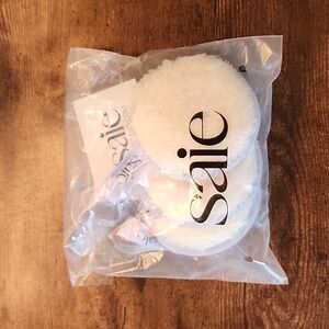 Makeup Applicators- beauty rounds